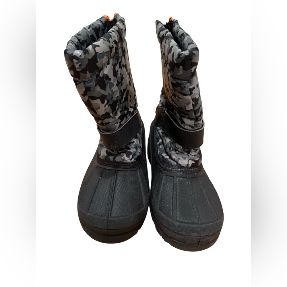 Thermolite‎ kids Camouflage Snow Boots Size 1